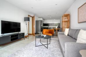 Flat 8, 1a, Phoenix Street, London WC2H 8BU