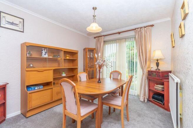 Diner/Bedroom 2
