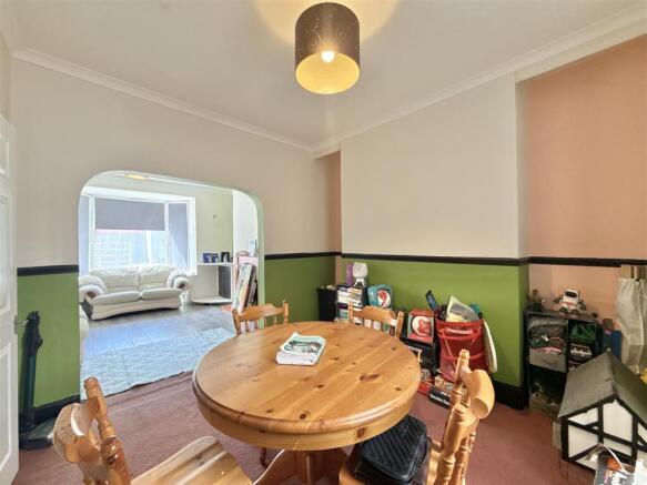 Dining Room.jpeg