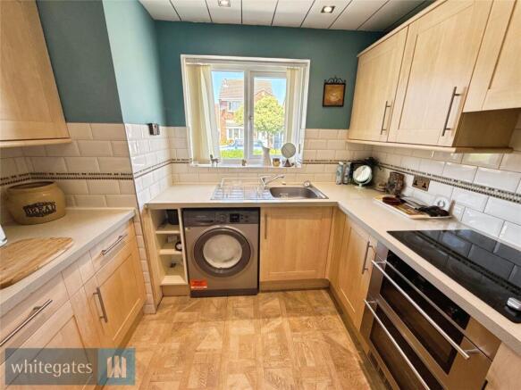 2 bed Bungalow for sale Image 5