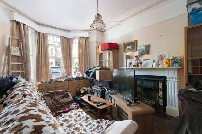 Thornton Avenue 5 W4 PH3.jpg