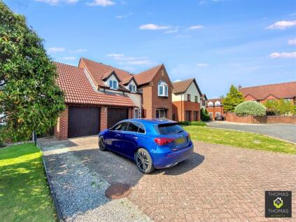 Mandalay Drive, Norton