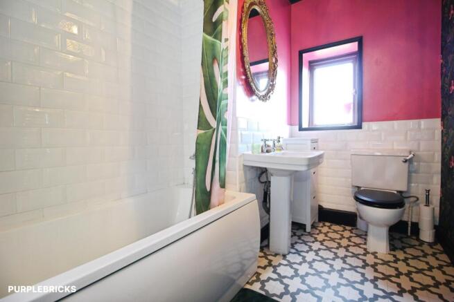 2 bed Terraced for sale Image 12