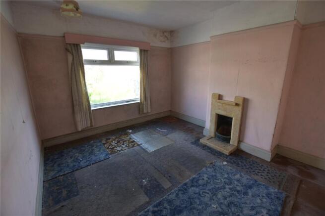 3 bed Semi-Detached for sale Image 7