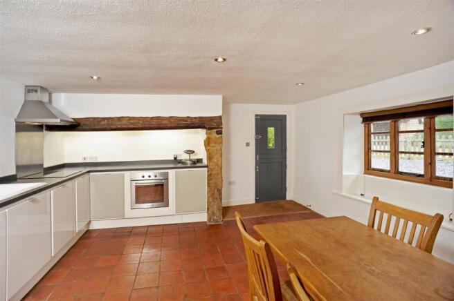 Kitchen / Dining Roo