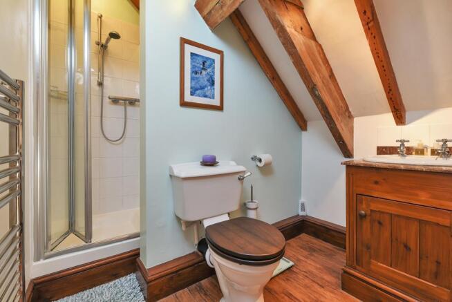 ENSUITE SHOWER ROOM