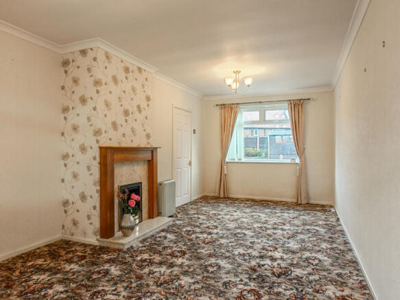 Dixon Road, Haughton Green, M34 7RW photo 4