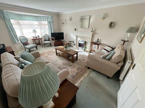 Living Room.JPG