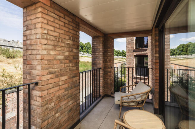 3 bed Block of Apartments for sale Image 4