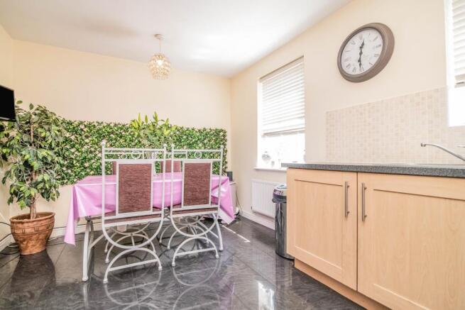 Kitchen/breakfast ro