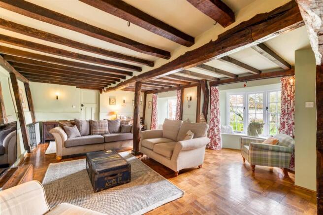 SITTING ROOM