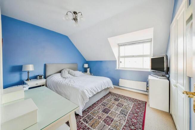 Master bedroom.jpg