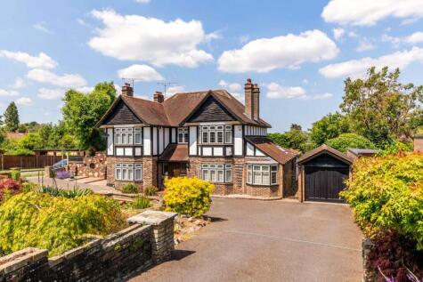 The Avenue, Tadworth