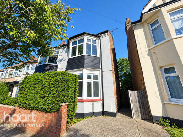 1 Bedroom Flat in SS0 9ND