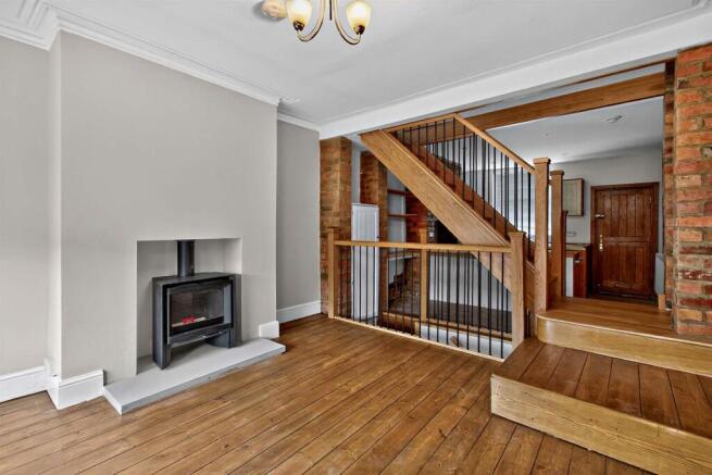 8681890-interior03-800.jpg