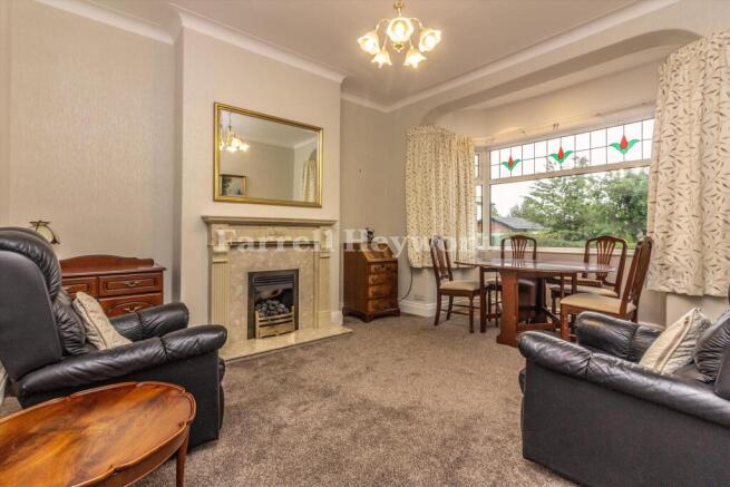 Lounge Front b