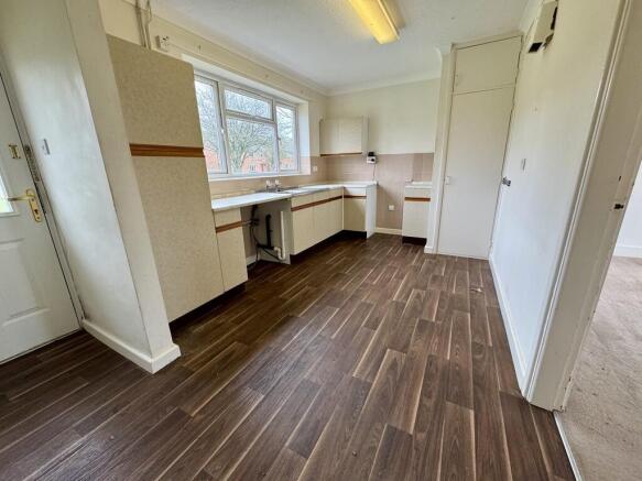 image-20251118-13...