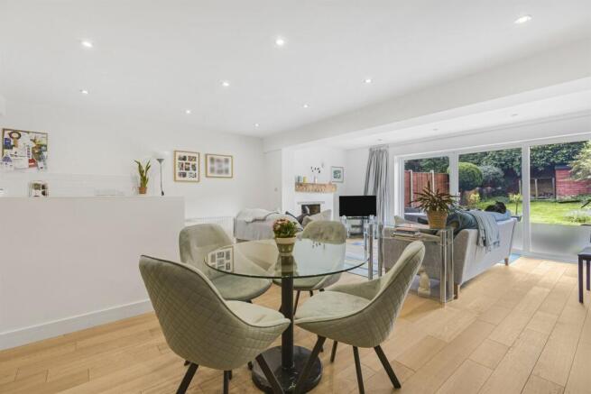 Kitchen/Living/Dinin