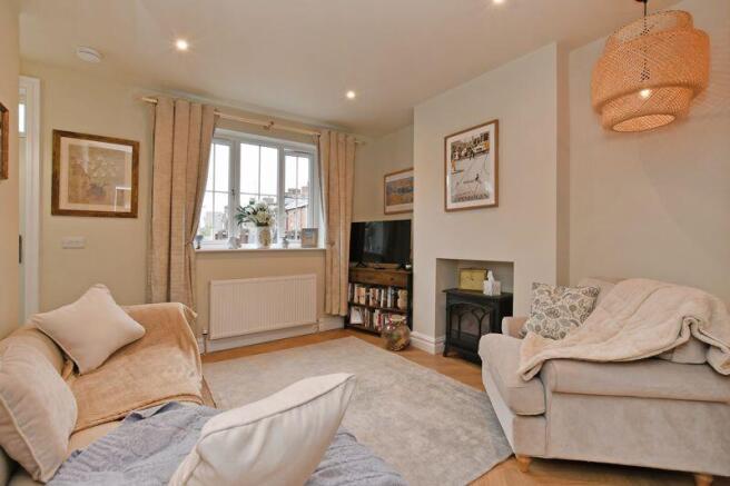 Living Room / Kitchen 