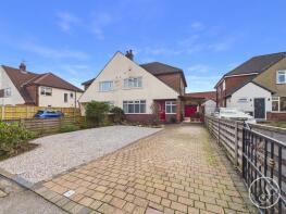 7, New Adel Avenue, Adel, Leeds LS16 6BE