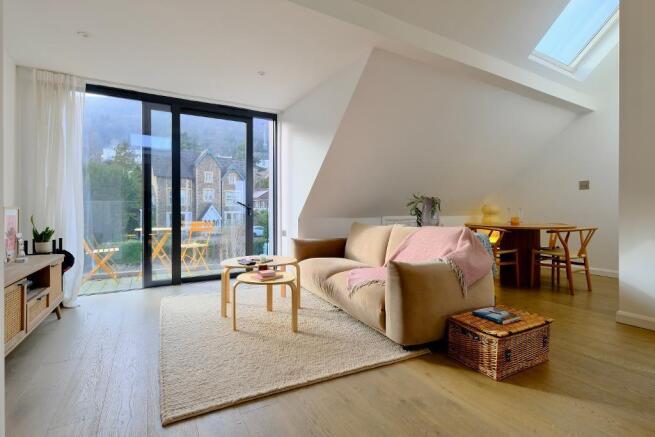 Sitting room with dining