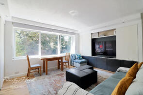 13, Beechcroft Court, Liskeard Gardens, London SE3 0PJ