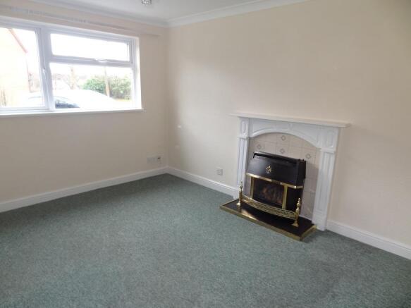 Ladycroft Close 018.