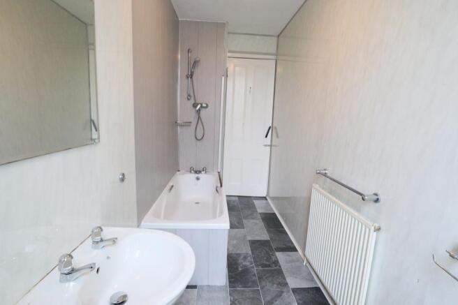 Bathroom (2)