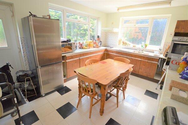 breakfast/kitchen