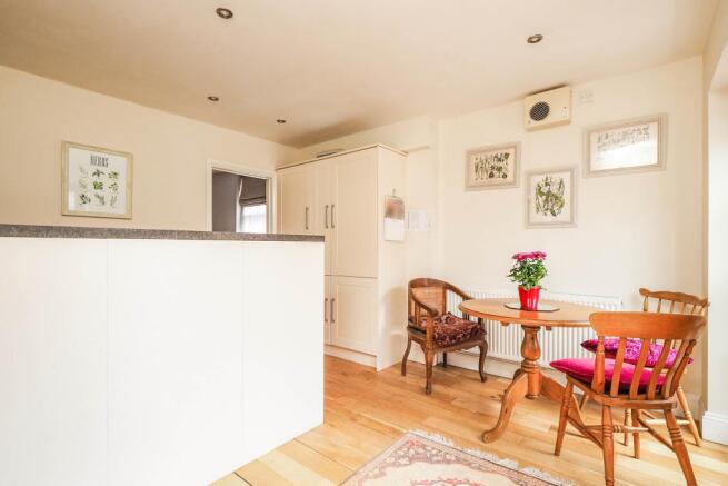 Kitchen/Dining Room