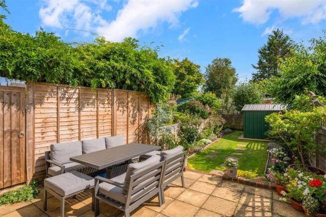 ENDSLEIGH ROAD (15).jpg