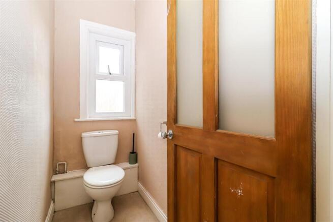 3 bed Terraced for sale Image 12