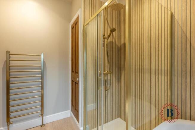 bathroom-4.jpg
