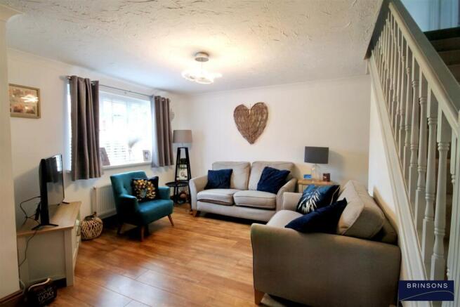 3. LIVING ROOM (2).jpg