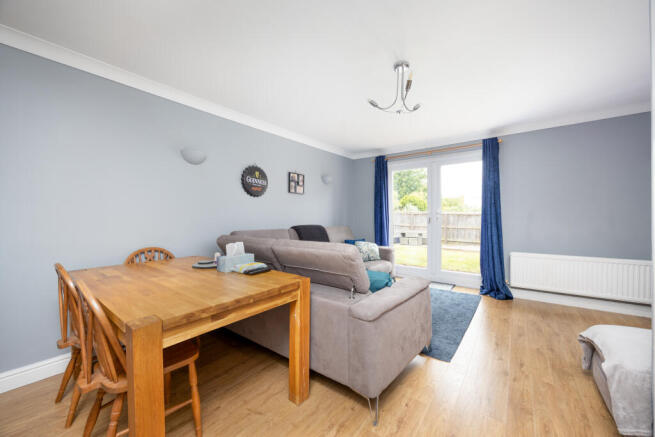 Shrewton Close, Trowbridge photo 4
