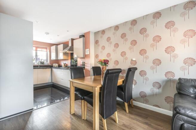 Kitchen/dining area