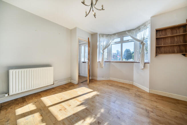 1439140-12-69d4cd...