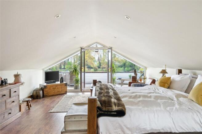 Principal Bedroom
