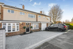 77, Pancroft, Lambourne, Romford RM4 1DA