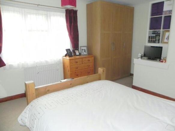 Bedroom 1(Front Doub