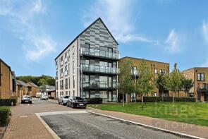 29, Crossbill Way, Newhall, Harlow CM17 9GP