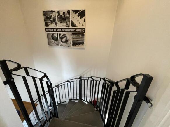 stairs 1.jpeg