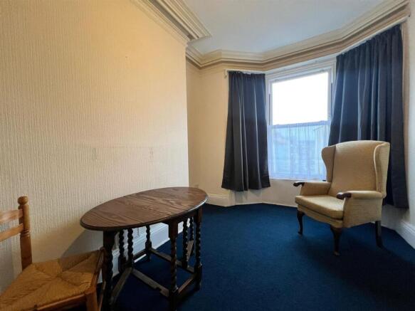 4 bed Terraced for sale Image 6