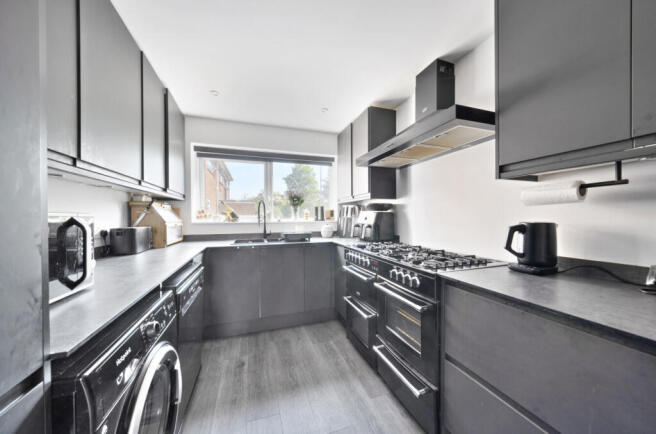 3-68247848407f0-1...