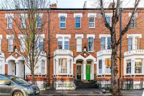 Flat Basement, 25, Aynhoe Road, London W14 0QA