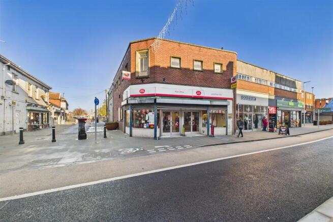 27 Eastover, Bridgwater, Somerset TA6 5AW | Freeho