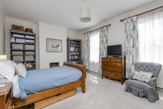 DURHAM BEDROOM 2.jpeg.jpg