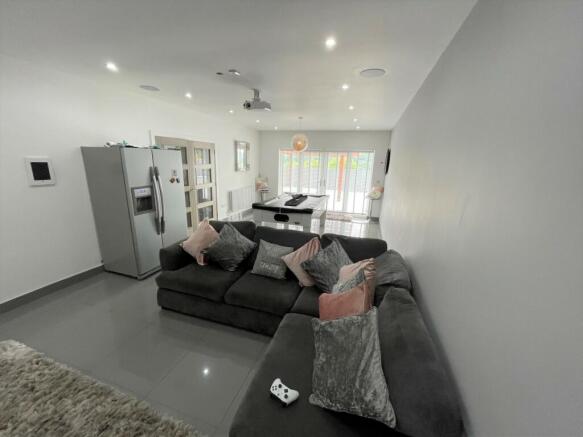 GAMES ROOM C