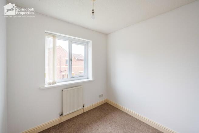 3 bed Semi-Detached for sale Image 11