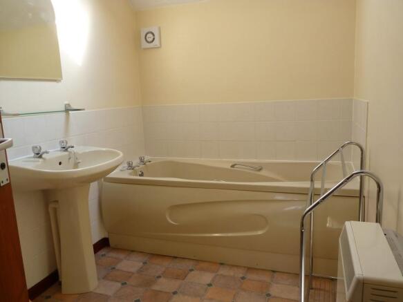 Photo 9